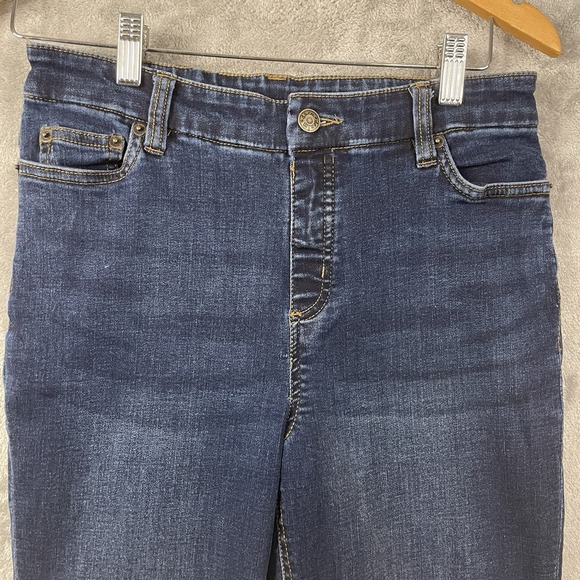 CO Denim - D & Co  Women's 6 Denim‎ Blue Jeans with Floral Cuff Stretch